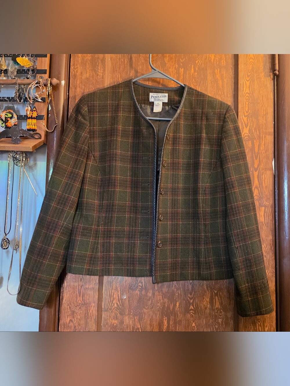 Vintage Women's Dark Green Plaid Wool Pendleton Jacket